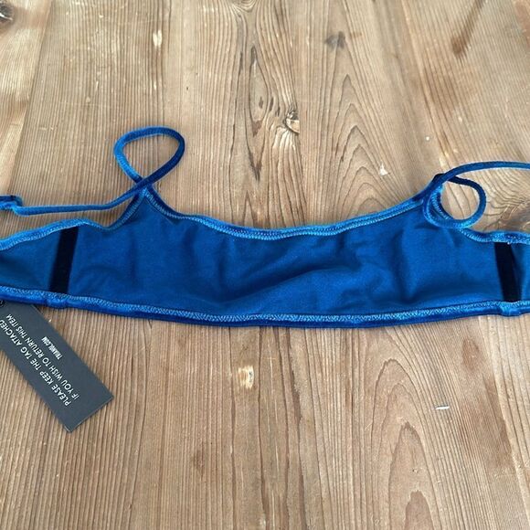 TRIANGL TOP ONLY DREAMLAND SPACE BLUE NO BAG NEW WITH TAGS - Picture 7 of 7